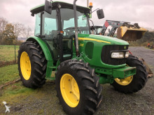 tracteur agricole John Deere 5820