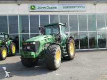 John Deere 7920