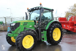 John Deere Landwirtschaftstraktor