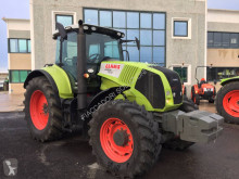 tracteur agricole Claas