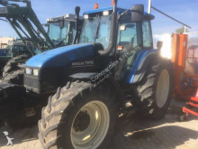 New Holland Landwirtschaftstraktor