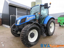 New Holland T5.115 farm tractor