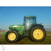 tracteur agricole John Deere 7810 DT