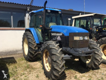 селскостопански трактор New Holland