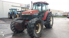 селскостопански трактор New Holland