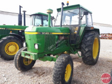 tractor agrícola John Deere 3140