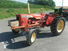 tracteur agricole David Brown 880