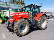 tracteur agricole Massey Ferguson