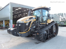 селскостопански трактор Caterpillar