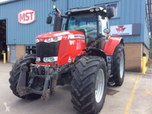 селскостопански трактор Massey Ferguson