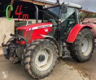 tracteur agricole Massey Ferguson