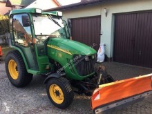 селскостопански трактор John Deere 3520
