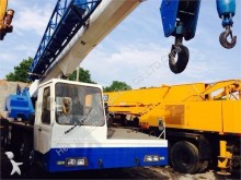 grue à montage rapide Tadano