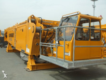 Liebherr crawler crane