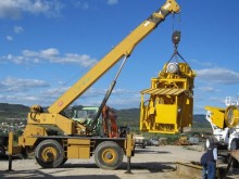 grua móvel Haulotte