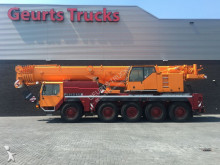 Liebherr mobile crane