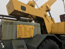 Grove mobile crane
