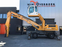 Liebherr crawler crane