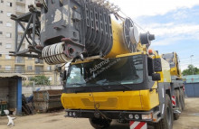 Grove mobile crane