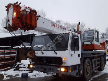 Grove mobile crane