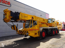 Grove mobile crane