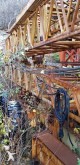 BPR self-erecting crane