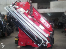 grue auxiliaire Fassi
