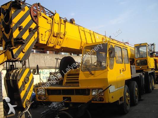 Преглед на снимките Кран XCMG Used XCMG 50T truck crane QY50 CHINA