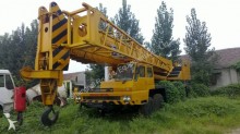 grua móvel Tadano