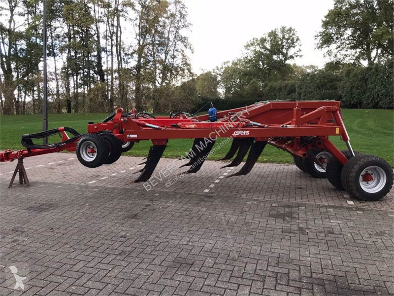 Bekijk foto's Grondbewerkingsmachines Evers getrokken diepwoeler