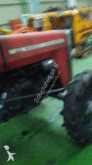 Massey Ferguson Traktor für Weinanbau