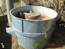 Loro Parisini crusher