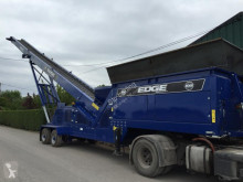 Edge conveyor crushing, recycling