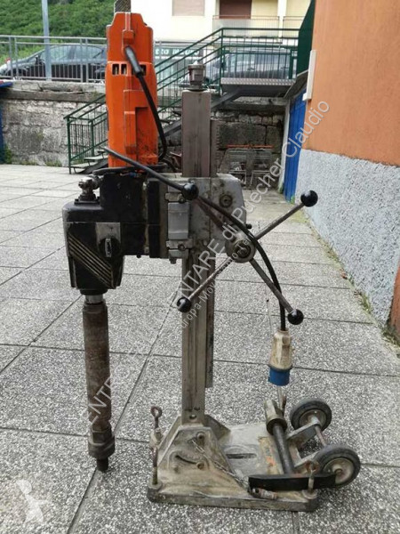 Vedeţi fotografiile Concasare, reciclare nc Carotatrice