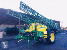 John Deere Trailed sprayer