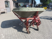 Distributeur d'engrais nc