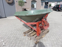 Distributeur d'engrais nc