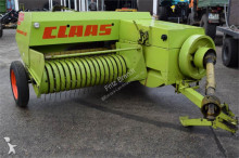 Claas Medium density baler
