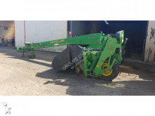 John Deere 735