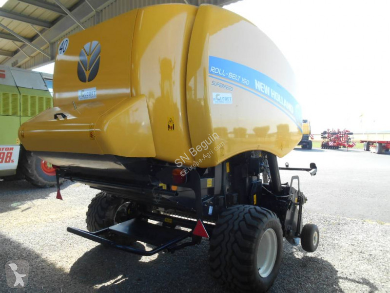 Voir les photos Fenaison New Holland Rollbelt 150 Filet Elite