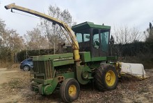 Moissonneuse-batteuse John Deere