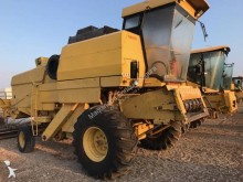 New Holland 8055
