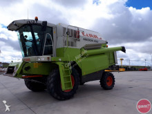Moissonneuse-batteuse Claas
