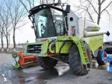 Moissonneuse-batteuse Claas