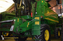 John Deere Combine harvester