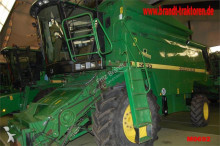 John Deere Combine harvester