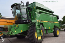 John Deere Mähdrescher