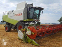 Moissonneuse-batteuse Claas