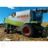 Claas LEXION 460 harvest