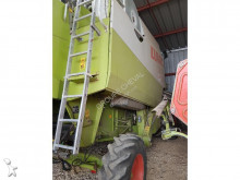 Moissonneuse-batteuse Claas